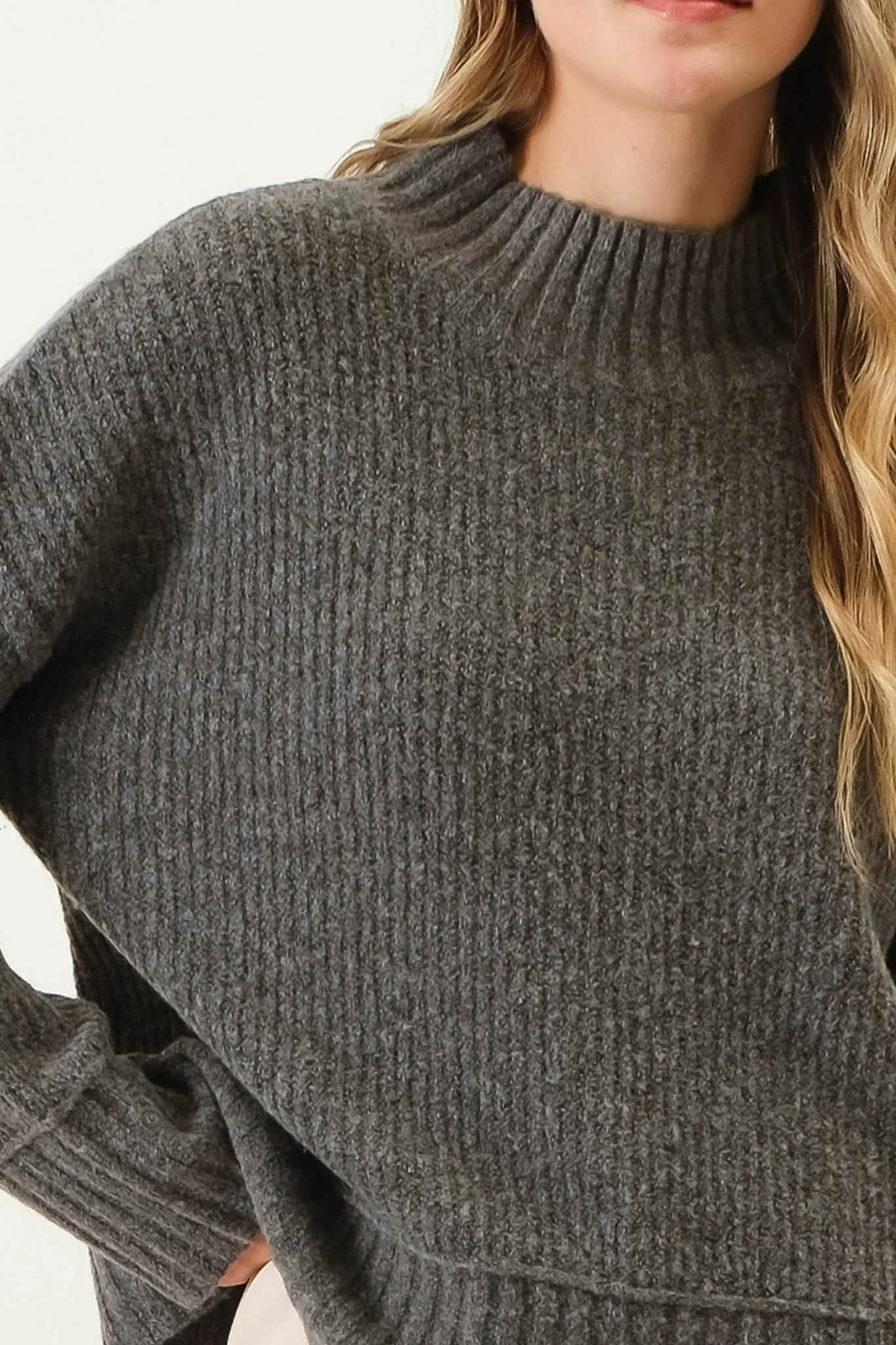 MOCK NECK SPLIT HEM KNIT PULLOVER SWEATER